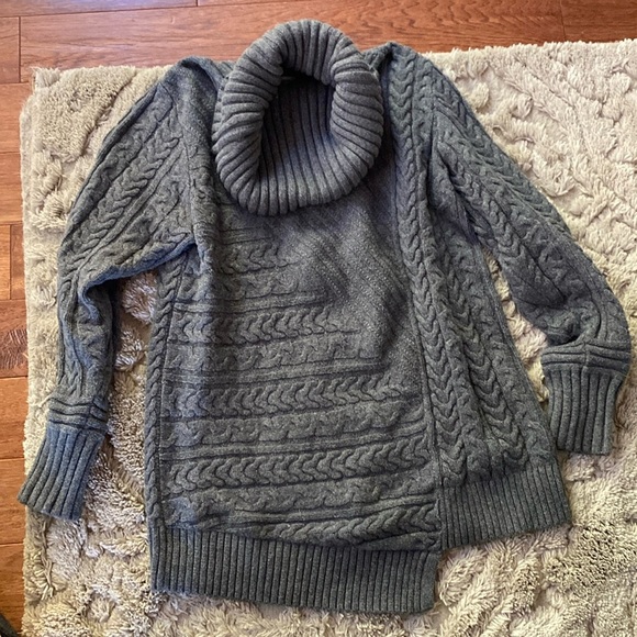 LL Bean cowl neck sweater S - Picture 1 of 1